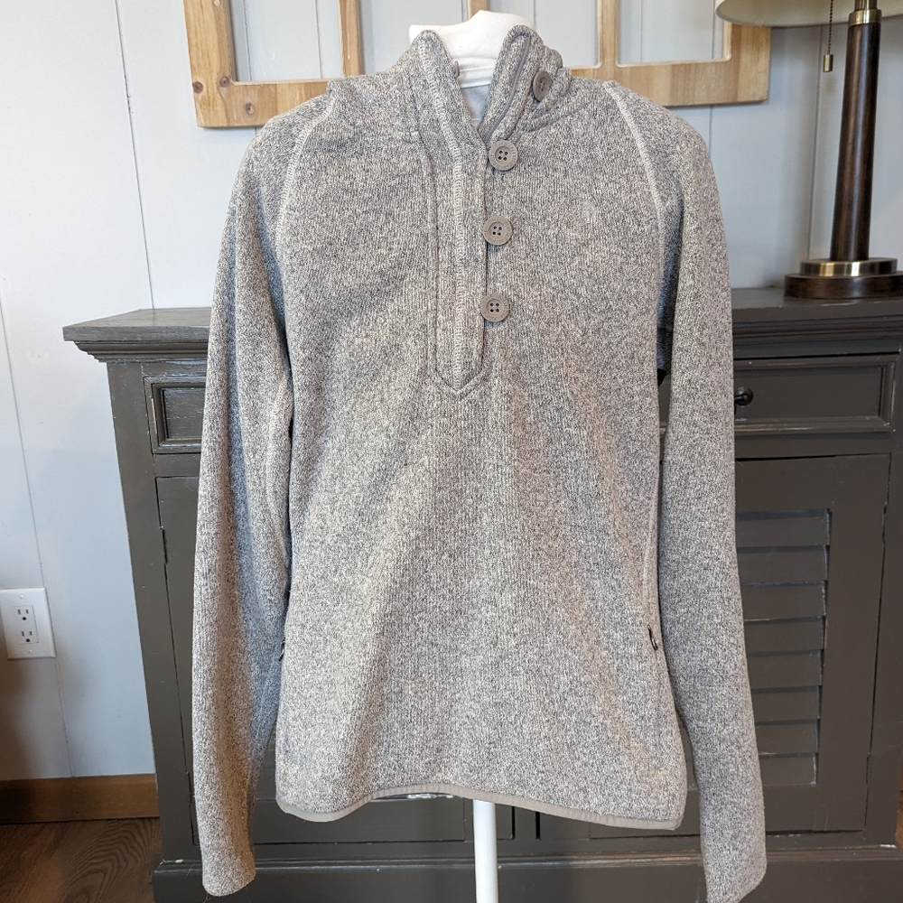North Face pullover